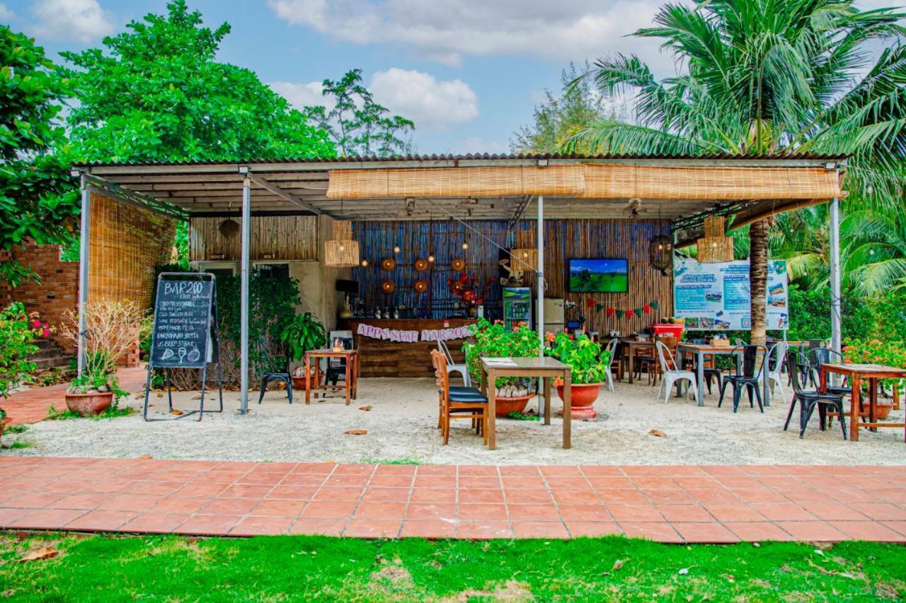 Thien Tan Hotel Chi Khu Co Ong Exterior photo
