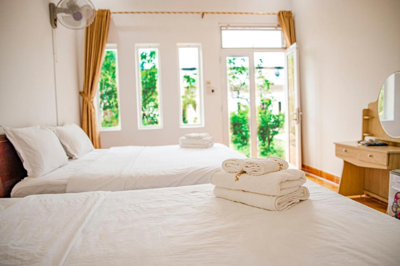 Thien Tan Hotel Chi Khu Co Ong Exterior photo