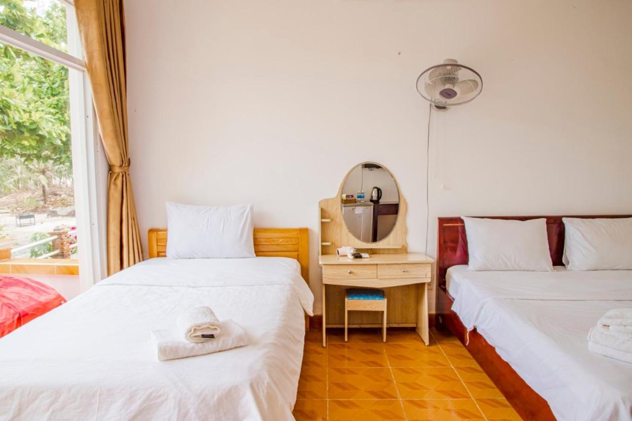 Thien Tan Hotel Chi Khu Co Ong Exterior photo
