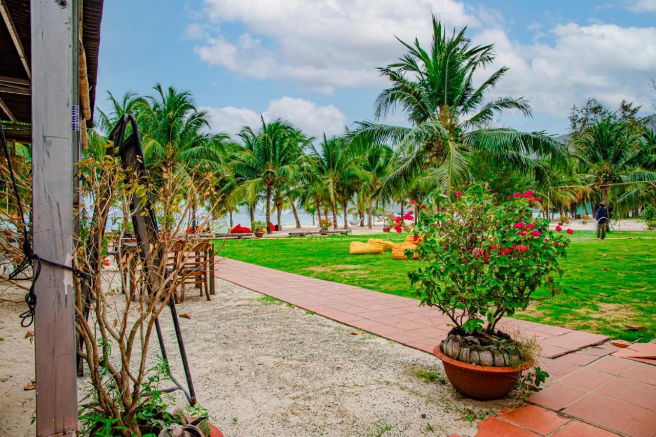 Thien Tan Hotel Chi Khu Co Ong Exterior photo
